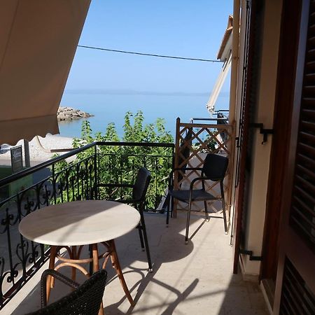 Akrogiali Beach Apartments Kültér fotó