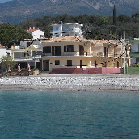 Akrogiali Beach Apartments Kültér fotó